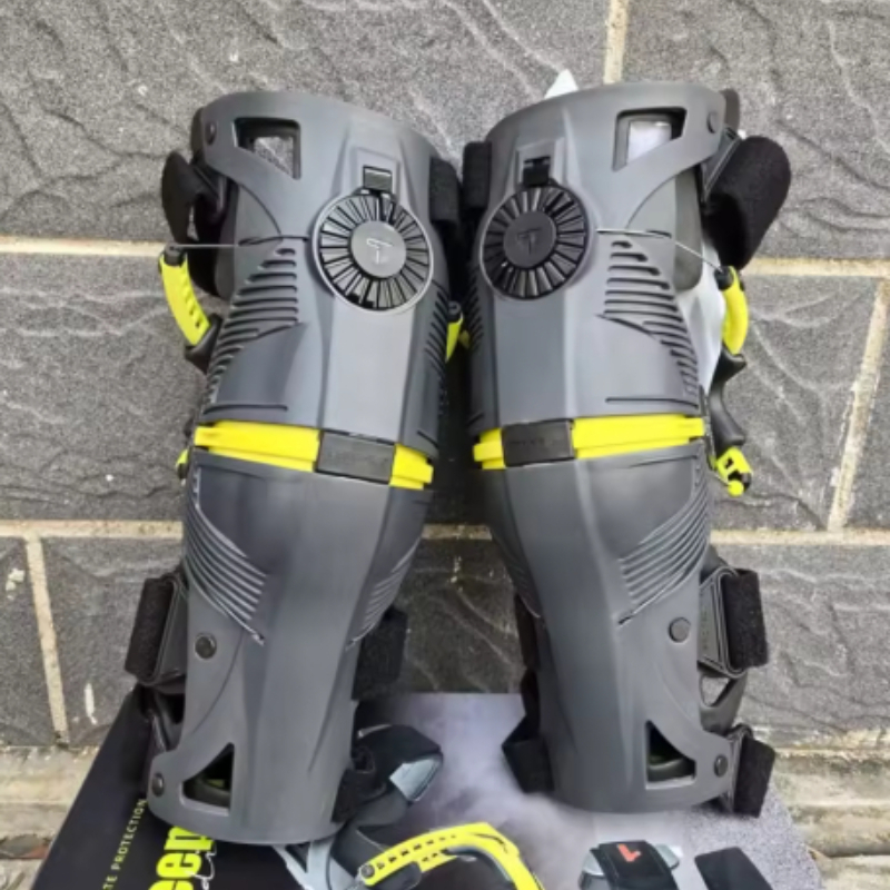 Genouillère mécanique T10 de l - Motorcycle Gear Brand avis et prix
